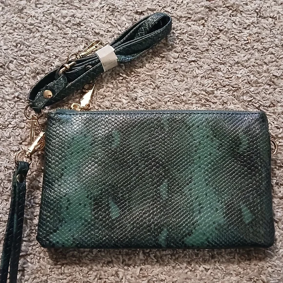 🐍💚Jen & Co Emerald Green Snakeskin Wristlet Clutch NWOT Vegan Leather - Picture 7 of 7